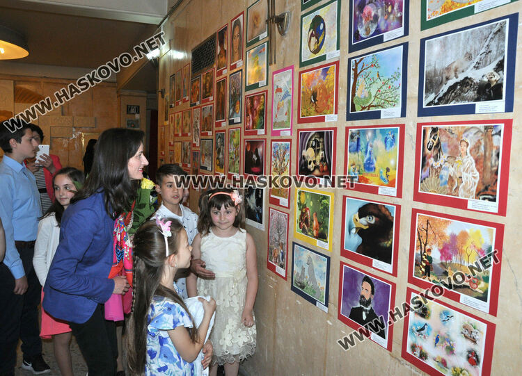 14-ото издание на конкурса „Творчество без граници“ е посветено на два творчески юбилея