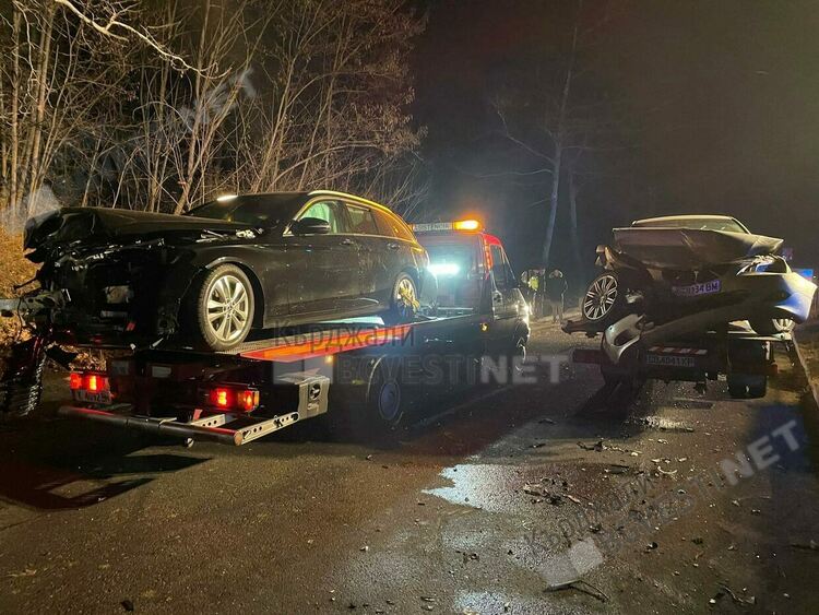 Трима пострадаха при катастрофа снощи до ОЦК/обновена/