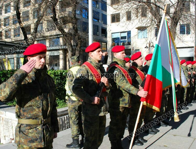 Хасково почете 175 години от рождението на Христо Ботев