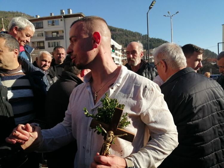 Богоявление в Смолян /обновена, актуални снимки/