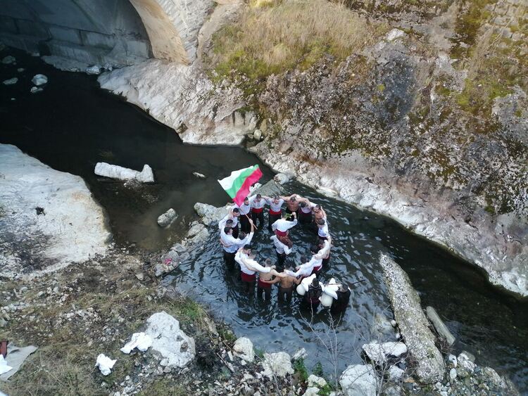 Богоявление в Смолян /обновена, актуални снимки/