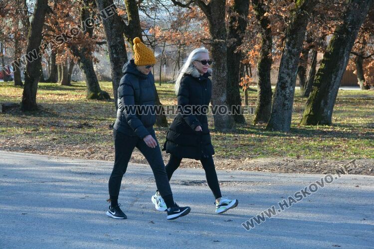 Хасковлии доволни от ремонта на „Кенана“, очакват възстановяване на пейките