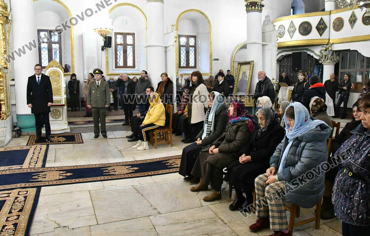 Знеполският епископ Арсений отслужи света литургия на Ивановден в Хасково