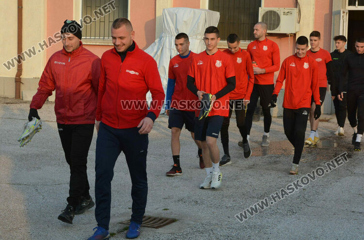 Трите нови попълнения в  „Саяна Хасково“ започнаха подготовка с тима