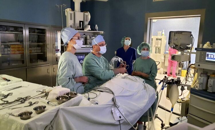 Отстраниха рядък тумор в носната кухина на мъж в Интегралния център към УМБАЛ „Свети Георги“ - Пловдив