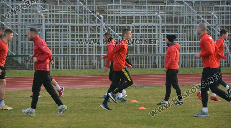 Трите нови попълнения в  „Саяна Хасково“ започнаха подготовка с тима