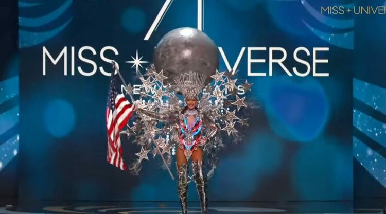 Вижте българката и другите участнички в конкурса Мис Вселена