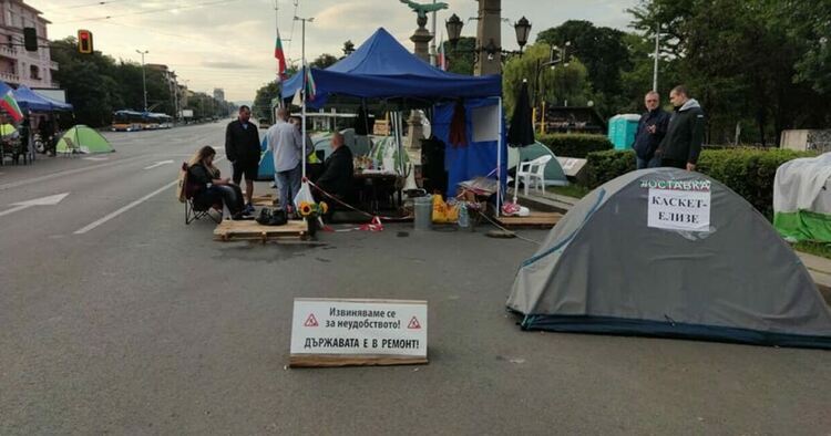 Арман Бабикян осъди МВР заради насилието на Орлов мост при протестите през 2020 г.