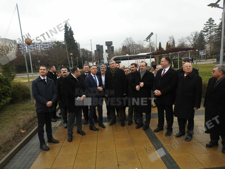 Хасан Азис: Обсъдихме с гостите ни от турският Меджлис вътрешната сигурност на нашия регион