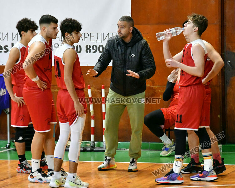 Местно баскетболно дерби в контрола между Хасково и Димитровград
