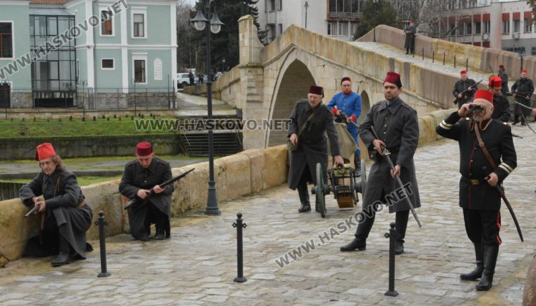 Родолюбци възстановиха събитията от Освобождаването на Харманли 