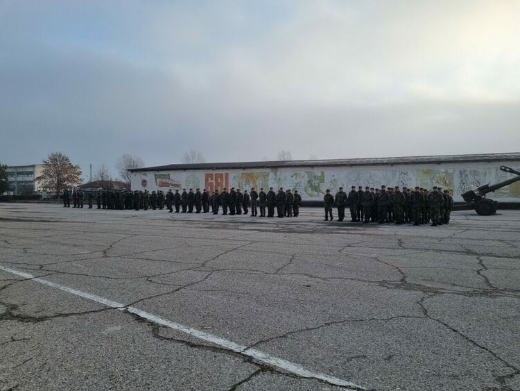 Зам.кметът Петров присъства на откриването на новата учебна година във Военно формирование 24490