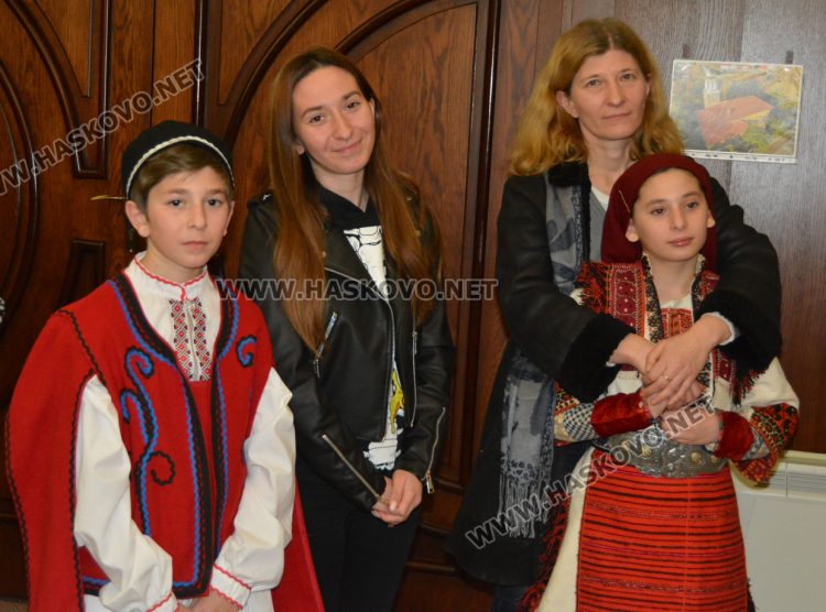 Свещеникът Димитър Евтимов публикува първото по рода си изследване за църквите и параклисите в Хасковска духовна околия