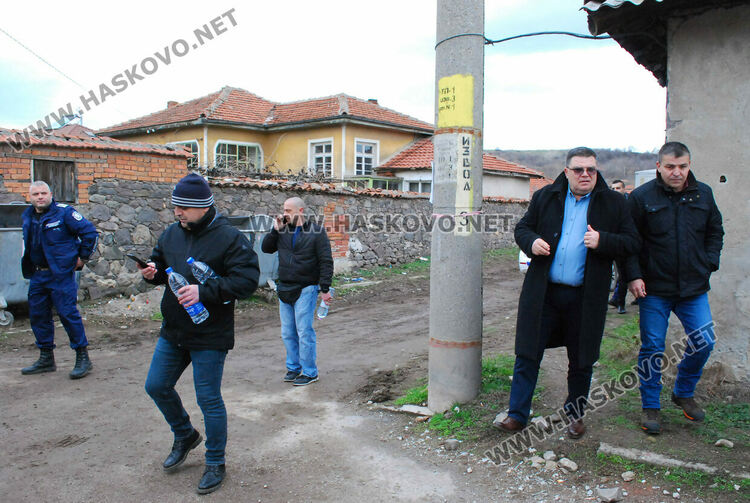 МВР: Убийството в Гарваново вероятно е придружено с грабеж