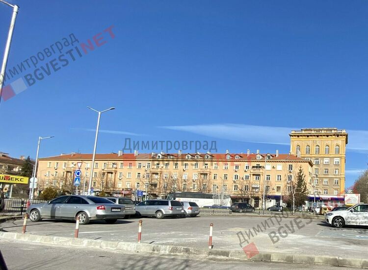 Лишиха димитровградчани от паркинга на автогарата