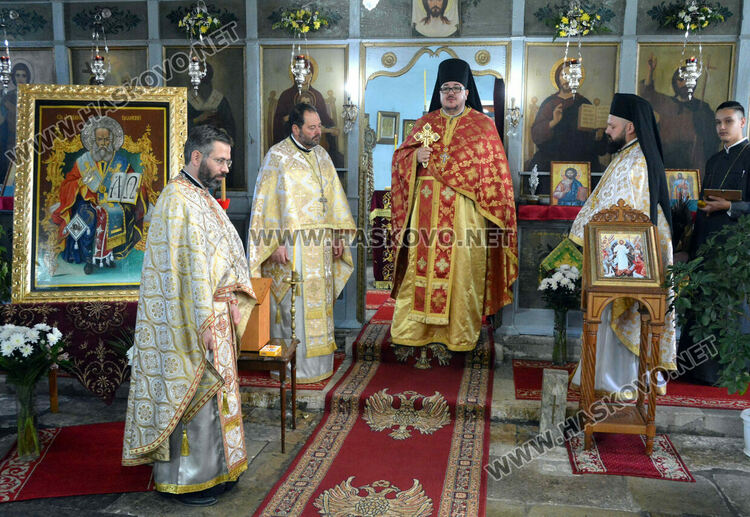 Харманли отбеляза 145 години от Освобождението и църковния празник на храма „Св.Атанасий“