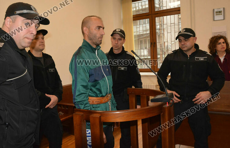 Задържаният за убийството в Гарваново остава в ареста