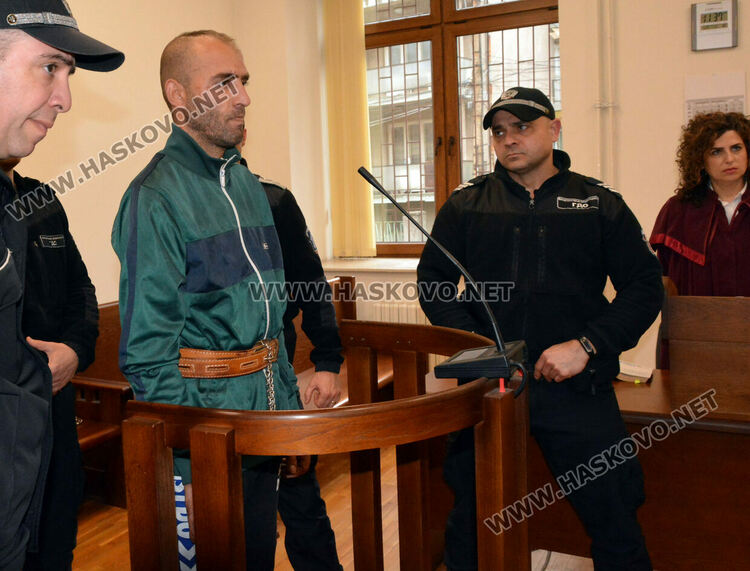 Задържаният за убийството в Гарваново остава в ареста