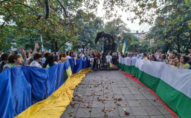 Сн.: БГНЕС/Благой Кирилов