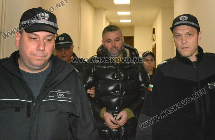 5000 лв. гаранция за тираджия, обвинен за мащабна контрабанда на цигари преди 12 г.