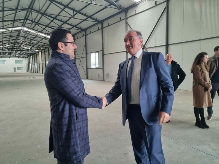 Изграждат фабрика за ски в Асеновград