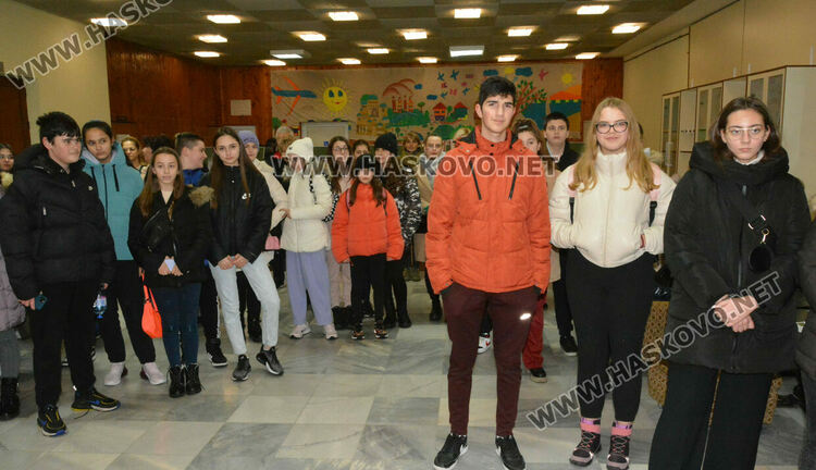 Полският посланик у нас представи своя поглед към пернатия свят на България