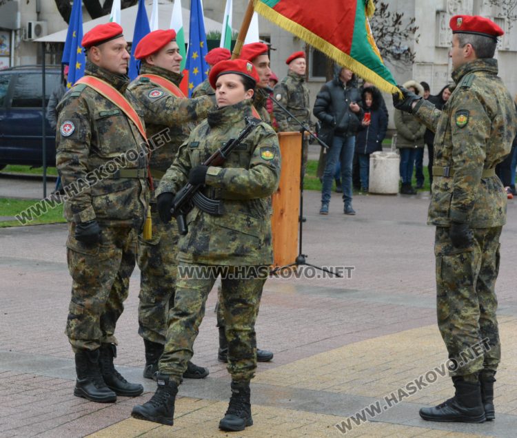 Военна клетва на площад „Свобода“ за първи път от 37 години насам