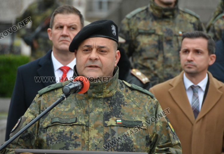 Военна клетва на площад „Свобода“ за първи път от 37 години насам