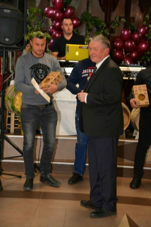 Никола Райчев е големият победител в конкурса "Най-добро домашно вино - реколта 2022 г." (снимки)