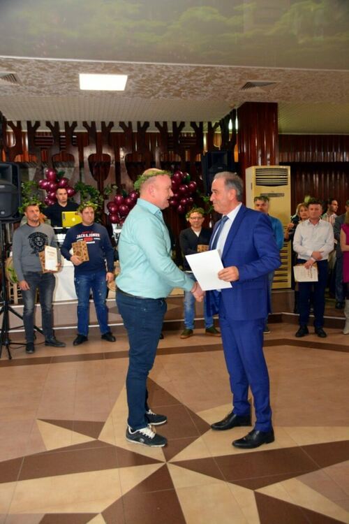 Никола Райчев е големият победител в конкурса "Най-добро домашно вино - реколта 2022 г." (снимки)