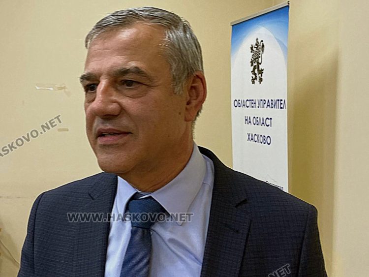 Областният Ангелов се върна на работа. Проверките срещу него го оневинили