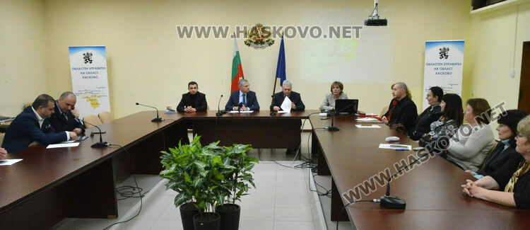 Графичен и интериорен дизайн като нова паралелка в Хасковска област е заложена в план- приема за 8-ми клас