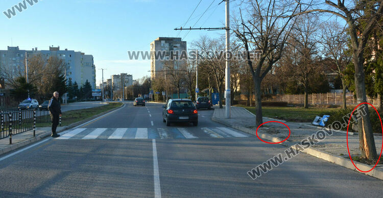 Събориха соларен пътен знак на „Раковски“