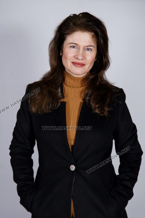 Светлана Николова