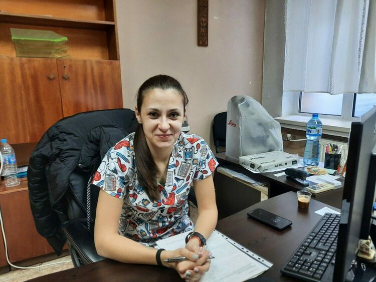 Млада пловдивчанка стана съдебен лекар в Смолянската болница