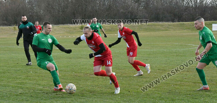 „Саяна Хасково“ победи „Загорец“ с 2:0 в контрола