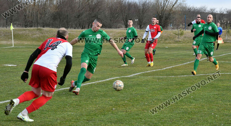 „Саяна Хасково“ победи „Загорец“ с 2:0 в контрола