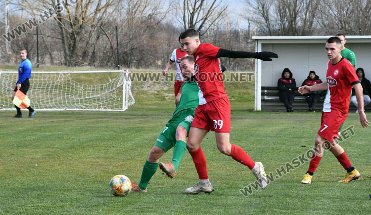 „Саяна Хасково“ победи „Загорец“ с 2:0 в контрола