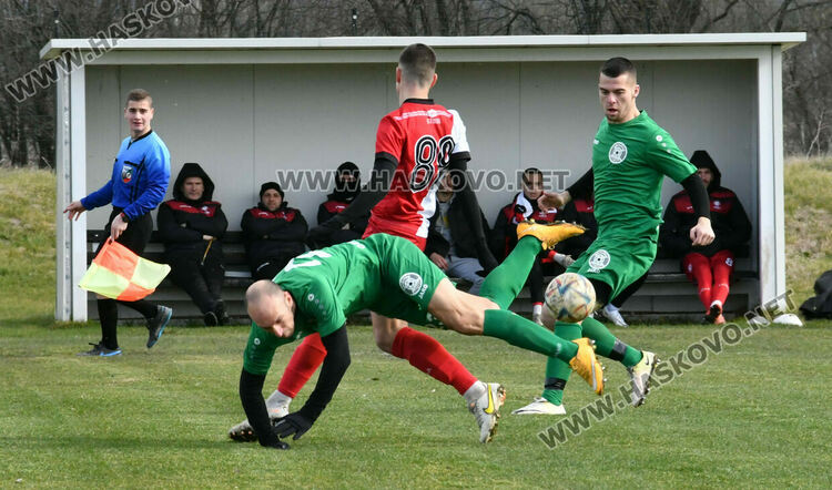 „Саяна Хасково“ победи „Загорец“ с 2:0 в контрола