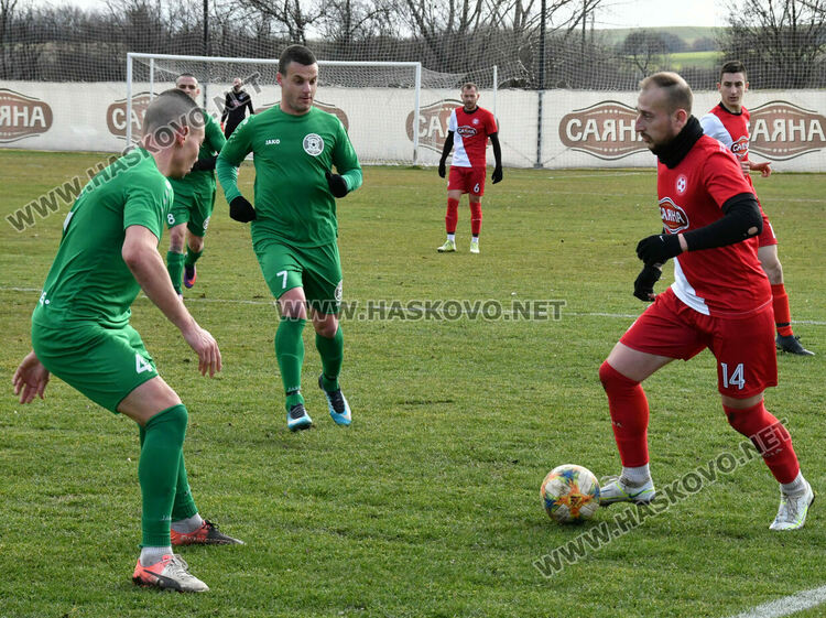 „Саяна Хасково“ победи „Загорец“ с 2:0 в контрола