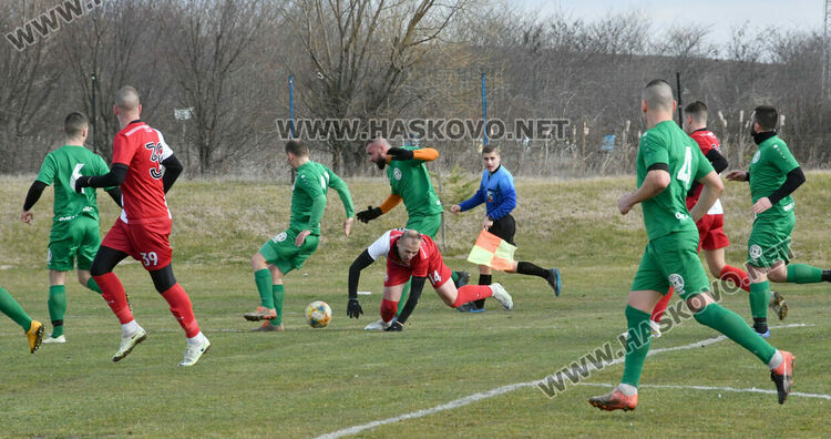 „Саяна Хасково“ победи „Загорец“ с 2:0 в контрола
