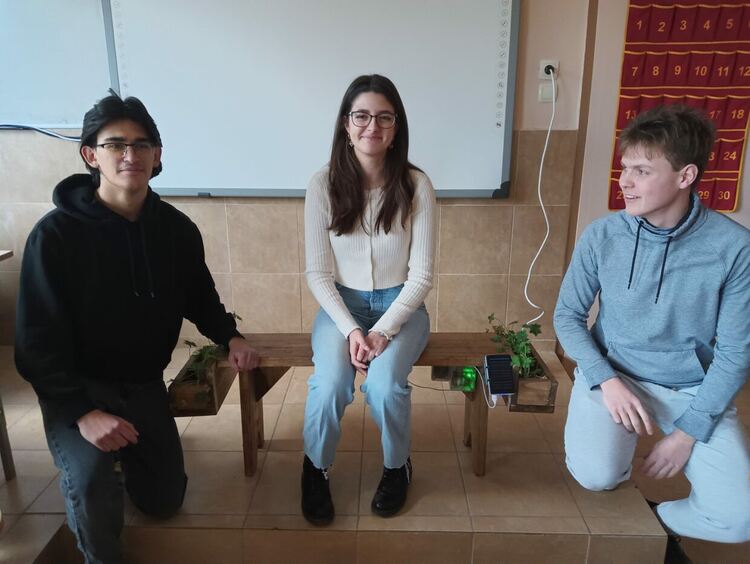 Ангел Богданов,Евелин Стоянова и Иван Димитров