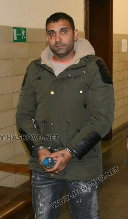 Задържаха млад мъж, издирван в Унгария за каналджийство