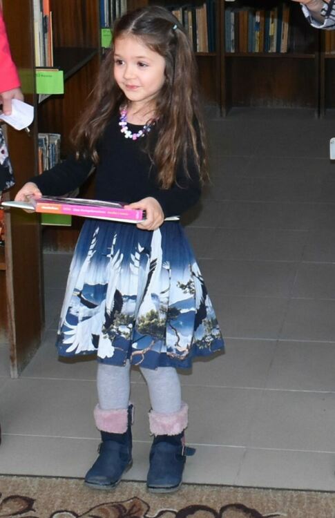 11-годишно момиче е "Читател на годината" в Асеновград 