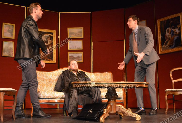 Евгени Будинов поставя първото премиерно заглавие  в Хасковския театър за 2023 г. "Вечеря за глупаци" 