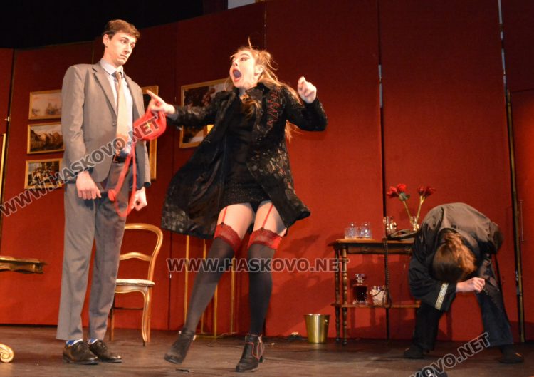 Евгени Будинов поставя първото премиерно заглавие  в Хасковския театър за 2023 г. "Вечеря за глупаци" 