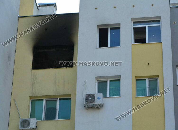 Апартамент изгоря в Хасково, изясняват причината за пожара