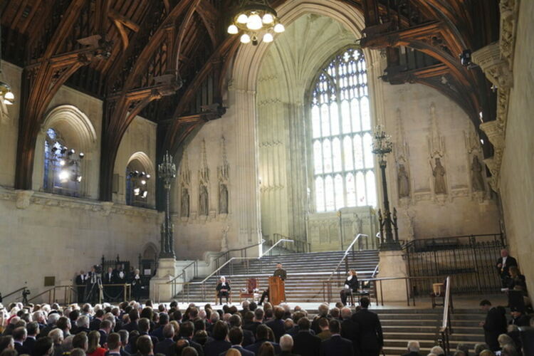 Зеленски бе приет на аудиенция от Чарлз Трети в Бъкингамския дворец