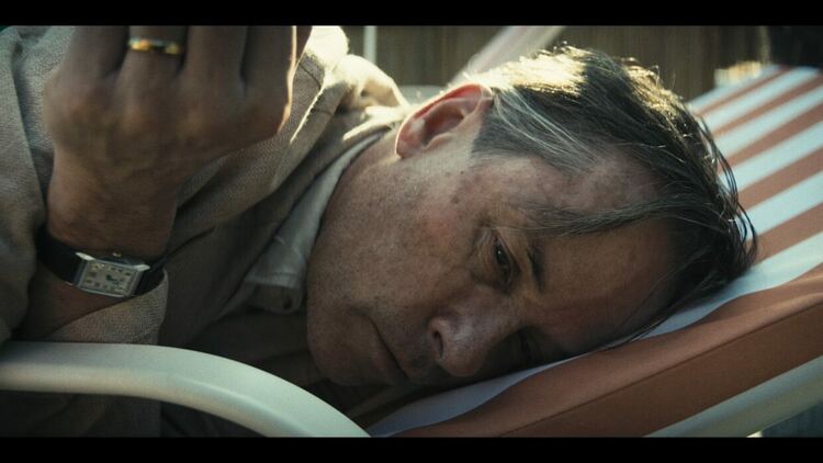 Гай Пиърс и Деймиън Люис играят главните роли в трилър сериала „Шпионин сред приятели“ с премиера в HBO Max