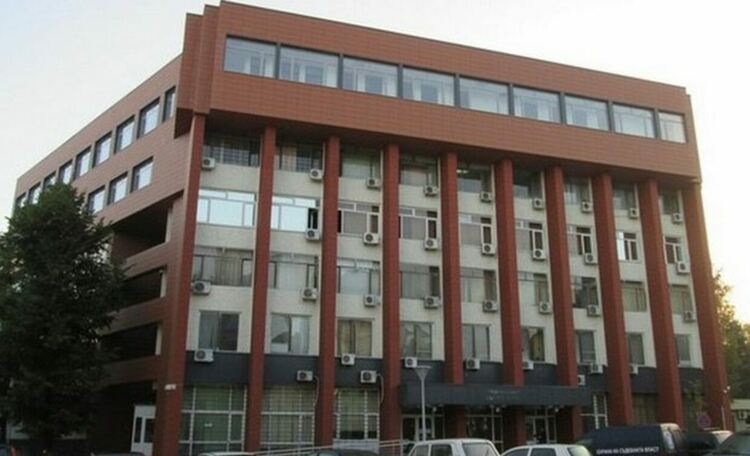 Майка на четири деца ръководи съдебната администрация в Административен съд &ndash; Перник